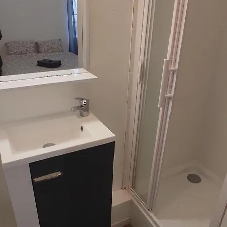 Viarme - Grand T4, 6 Pers Au Calme En Centre