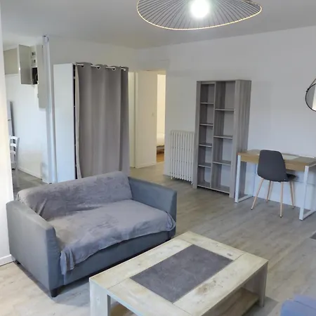 Viarme - Grand T4, 6 Pers Au Calme En Centre *