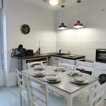 Viarme - Grand T4, 6 Pers Au Calme En Centre * Nantes