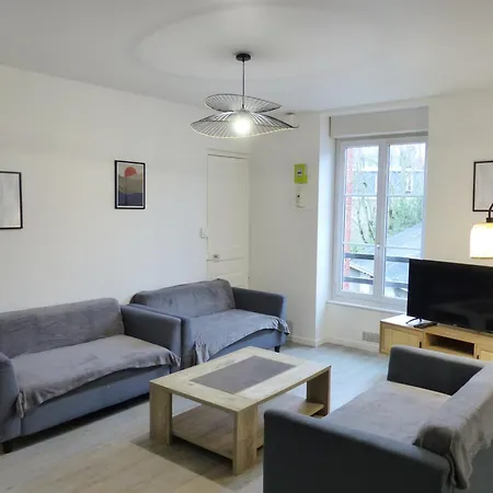 Viarme - Grand T4, 6 Pers Au Calme En Centre Apartment *