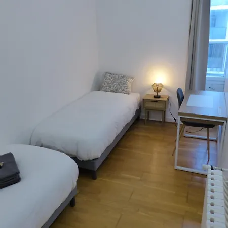 Viarme - Grand T4, 6 Pers Au Calme En Centre * Нант