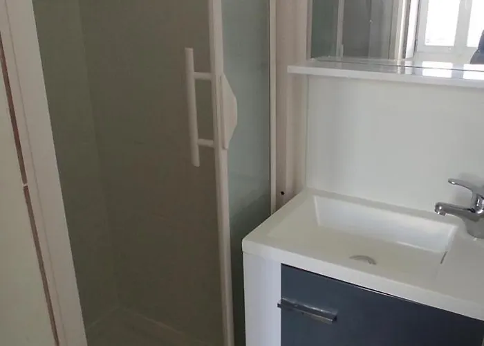 Viarme - Grand T4, 6 Pers Au Calme En Centre *