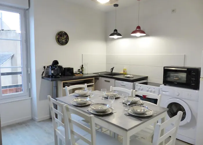 Viarme - Grand T4, 6 Pers Au Calme En Centre * Nantes