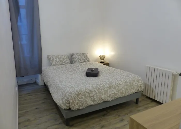 Viarme - Grand T4, 6 Pers Au Calme En Centre Apartmán Nantes